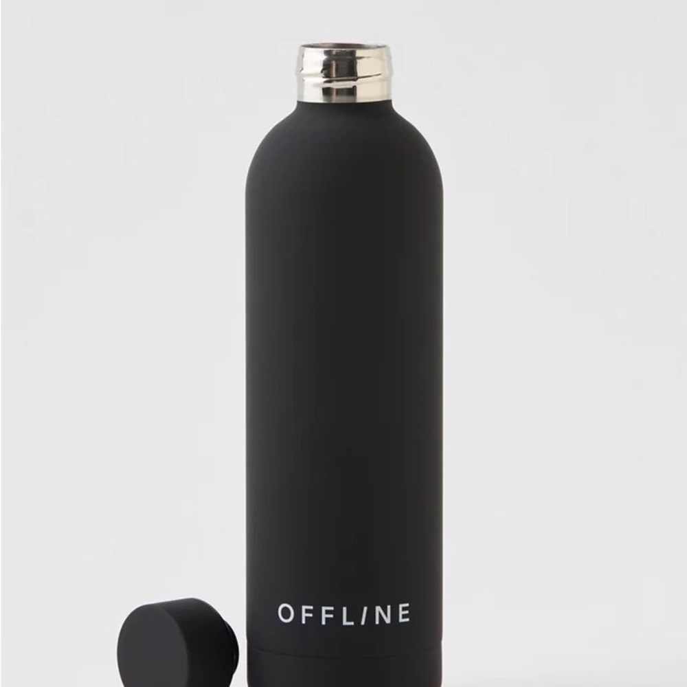 Offline by aerie water bottle NWT - Picture 3 of 8